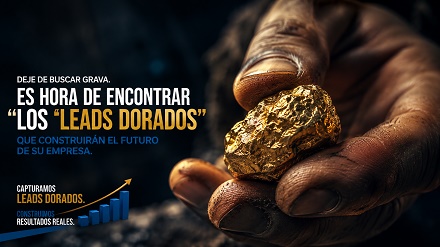 Mano sosteniendo una pepita de oro, representando el alto precio y valor de un lead en construcción.